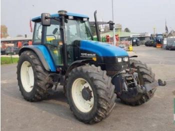Traktors New Holland TS115: foto 1