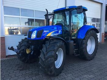 Traktors New Holland TS135A: foto 1