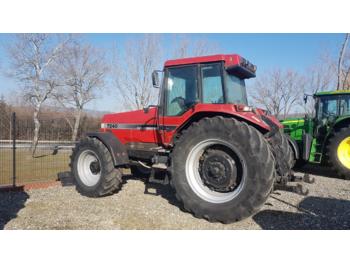 Riteņu traktors Case 7240