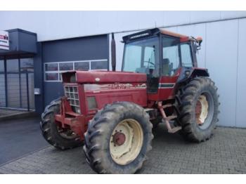Riteņu traktors Case-IH IHC 1455
