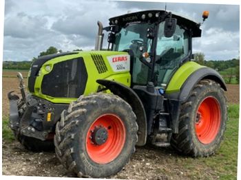 Riteņu traktors Claas AXION 800