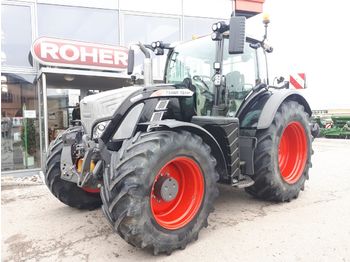 Riteņu traktors Fendt 724 Vario