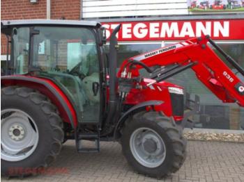 Riteņu traktors Massey Ferguson 4707