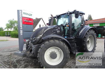 Riteņu traktors Valtra T 234 V VERSU