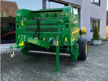 Rituļu prese John Deere F 440 E