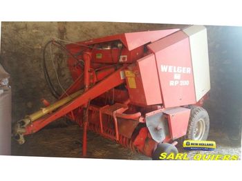 Rituļu prese Welger RP 200