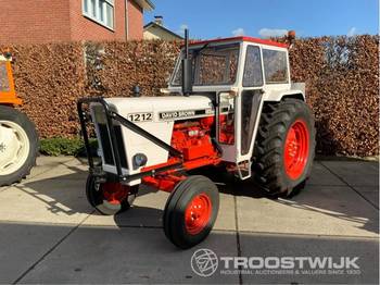 David Brown 1212 - Traktors