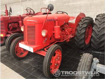 David Brown D25 - Traktors