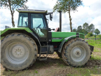 Deutz-Fahr AGROSTZR 6.71 - Traktors