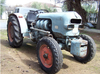 Eicher ES 400 - Traktors