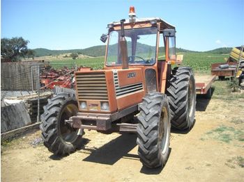 FIAT 880 DT
 - Traktors