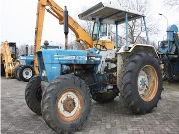 Ford 4600 4wd - Traktors