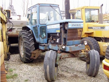 Ford 8700 - Traktors