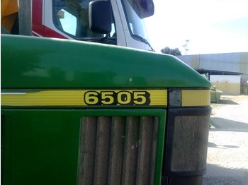 John Deere 6505 - Traktors
