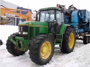 John Deere 7800 - Traktors
