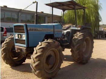LANDINI 7830
 - Traktors
