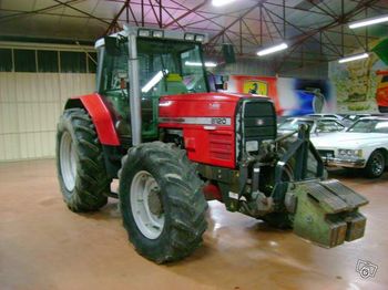 MASSEY FERGUSON 8120
 - Traktors