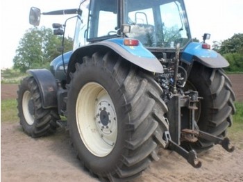 New Holland New Holland 8560 - Traktors