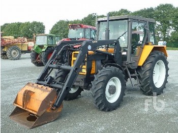 Renault R7732 - Traktors