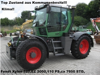 Utilaj agricol tractor Fendt Xylon 520  - Traktors