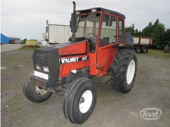 VALMET 305 Traktor (Rep.objekt) -88  - Traktors