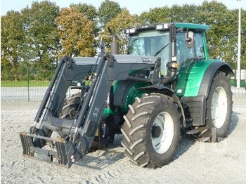 Valtra N142V - Traktors