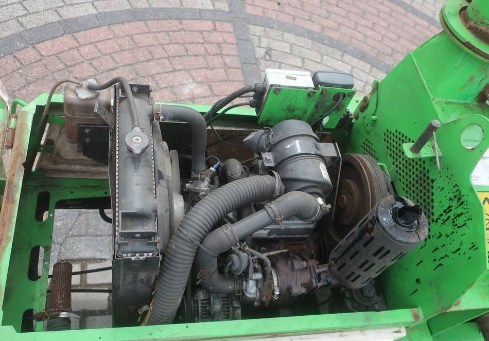 Greenmech Wood Chipper Diesel (engine issue)  līzingu Greenmech Wood Chipper Diesel (engine issue): foto 10