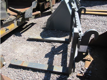  Kramer Allrad pallet forks - Dakšas