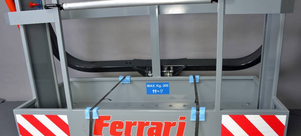 Celtnis-manipulators Ferrari Arbeitskorb AGLY 2 Bundle: foto 6