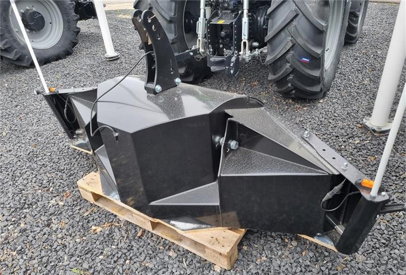 Pretsvars - Lauksaimniecības tehnika Tractor Bumper 1800 kg.: foto 3