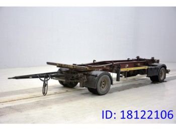 Piekabe noņemamā virsbūve/ konteineru vedējs AJK Container chassis