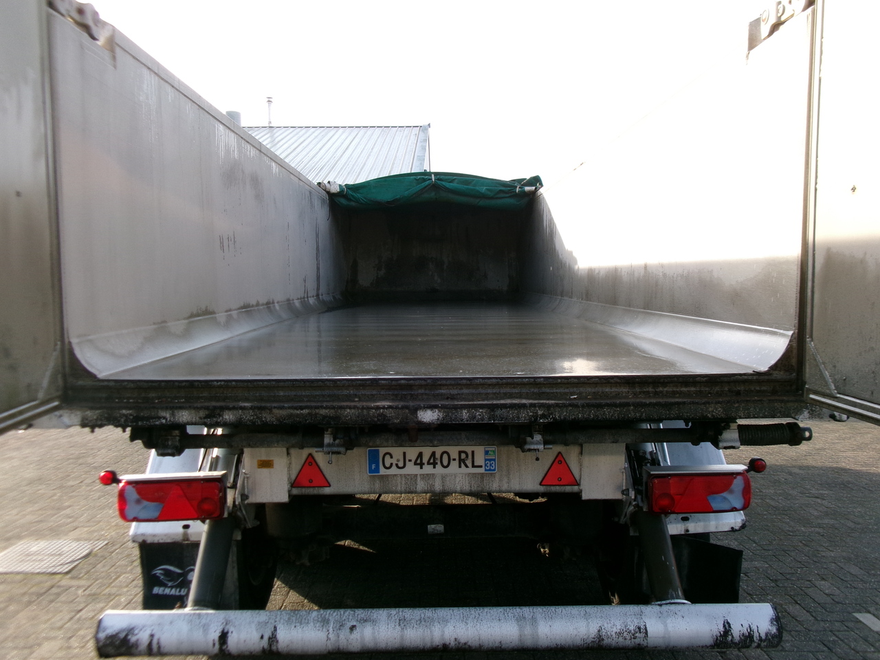 Puspiekabe pašizgāzējs Benalu Tipper trailer alu 22 m3 + tarpaulin: foto 10