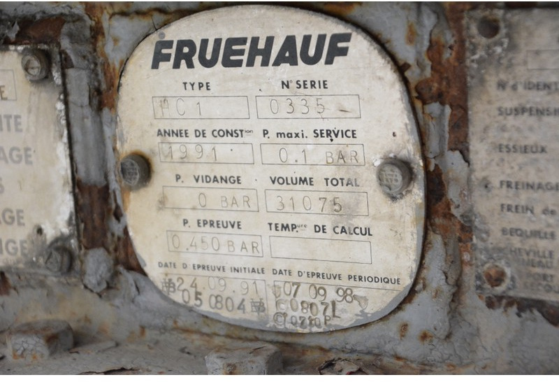 Puspiekabe cisterna Fruehauf Bitumen tank trailer: foto 7