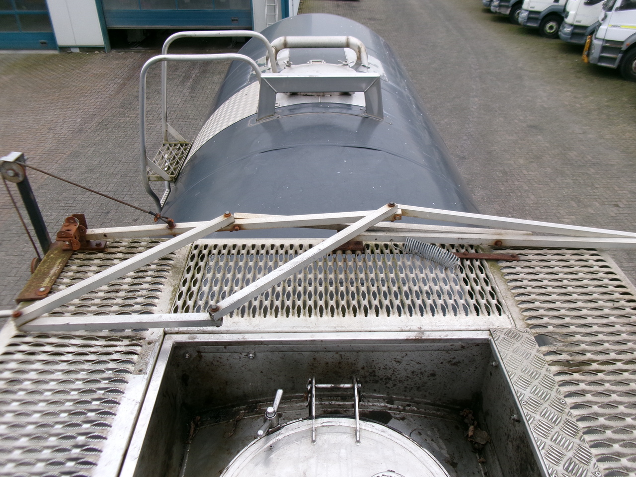 Puspiekabe cisterna pārvadāšana ķimikāliju Magyar Chemical tank inox 37.4 m3 / 1 comp / ADR 30/11/2023: foto 10