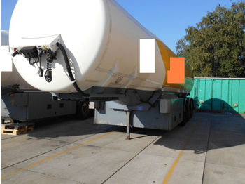 Hendricks Tankauflieger für Benzin/ Diesel  - Puspiekabe cisterna