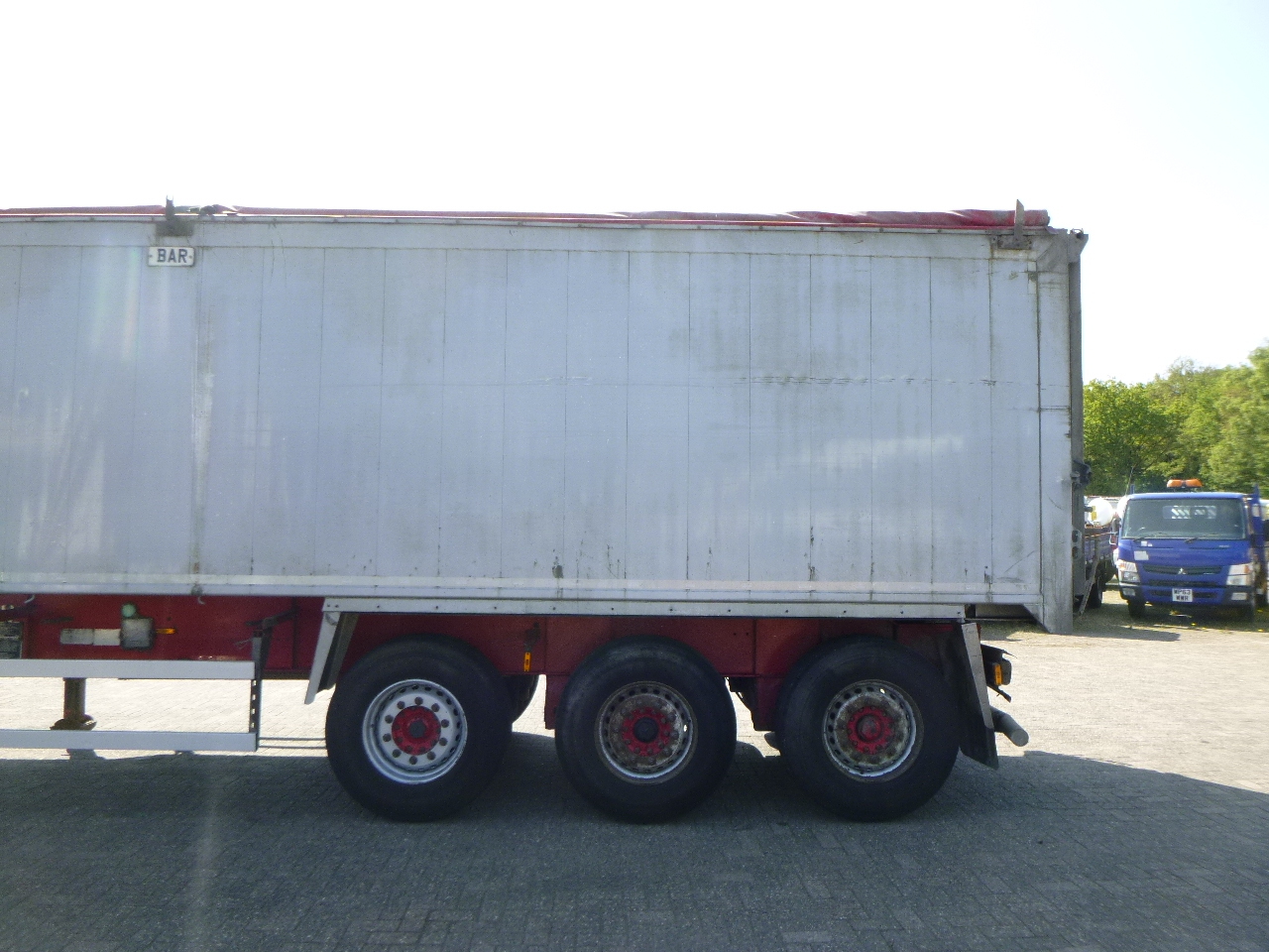 Puspiekabe pašizgāzējs Wilcox Tipper trailer alu 55 m3 + tarpaulin: foto 5