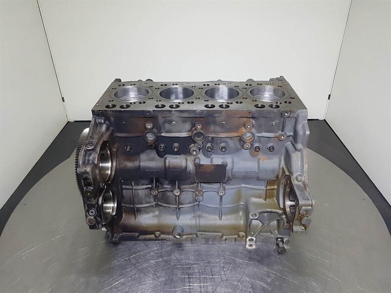 Dzinējs - Celtniecības tehnika Claas TORION1812-D934A6-Crankcase/Unterblock/Onderblok: foto 7