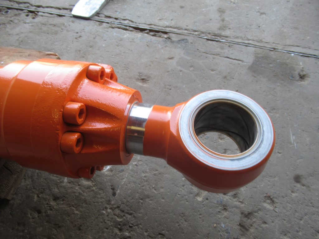 Hidrauliskais cilindrs - Celtniecības tehnika Hitachi ZX470-3 -: foto 3