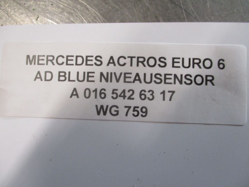 Degvielas sistēma - Kravas automašīna Mercedes-Benz ACTROS A 016 542 63 17 AD BLUE NIVEAUSENSOR EURO 6: foto 2