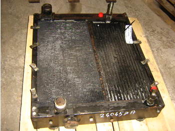 Case Poclain 81CK - Radiators