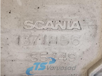 Radiatora reste - Kravas automašīna Scania Grille panel 1371856: foto 3