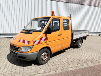 Automašīna ar kravas platformu MERCEDES-BENZ Sprinter 308