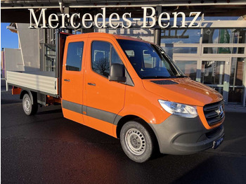 Automašīna ar kravas platformu MERCEDES-BENZ Sprinter 317