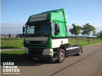 Vilcējs DAF CF 85.460 SPACE CAB 4X2: foto 1