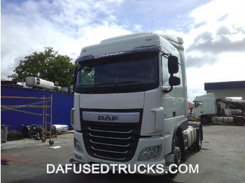 Vilcējs DAF XF 460 FT