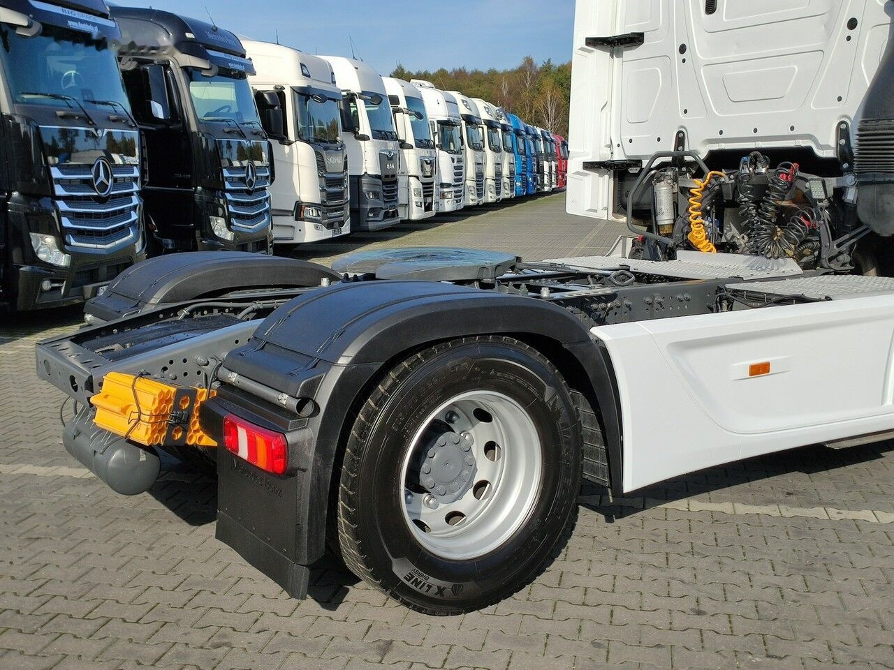 Vilcējs Mercedes-Benz ACTROS 1845 Euro 6 Stream Space Standard !!!: foto 15