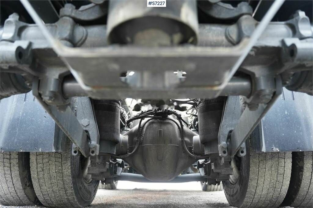 Vilcējs Mercedes-Benz Actros 6x2 Tractor Unit with Mirrorcam: foto 7