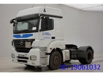 Vilcējs Mercedes-Benz Axor 1840LS: foto 1