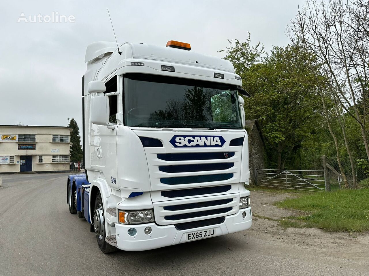 Vilcējs Scania R450: foto 5