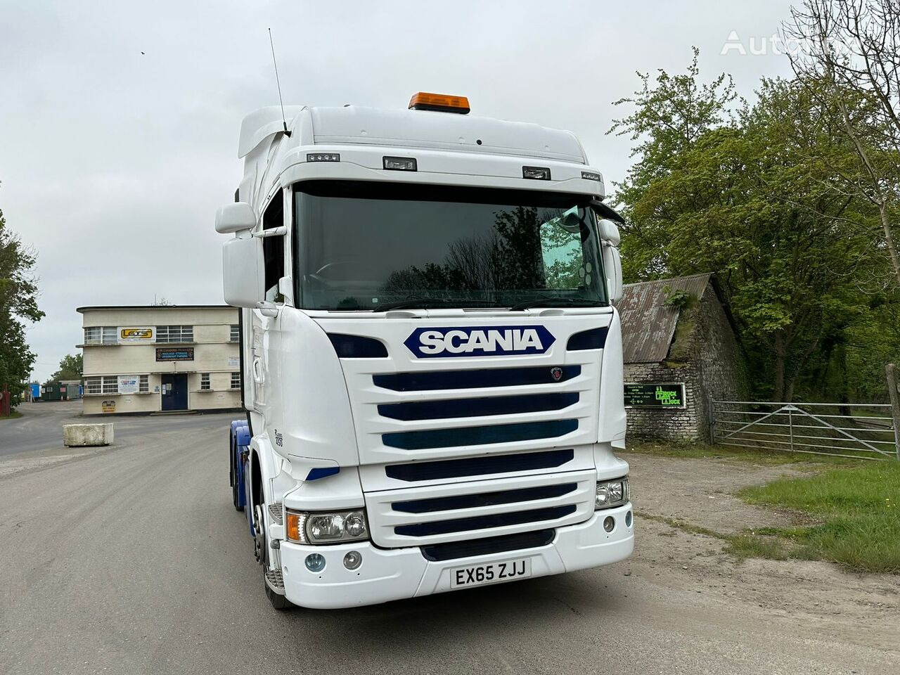 Vilcējs Scania R450: foto 7